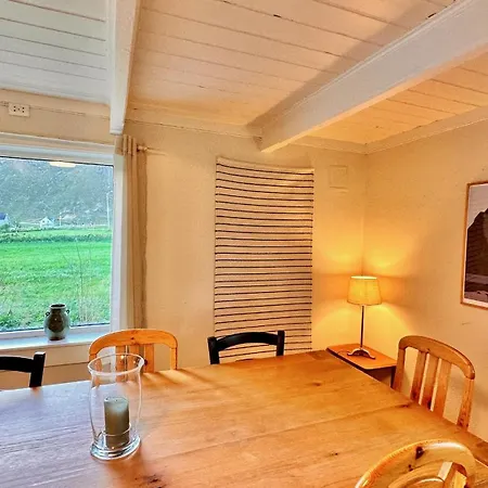 - Lofoten Holiday home
